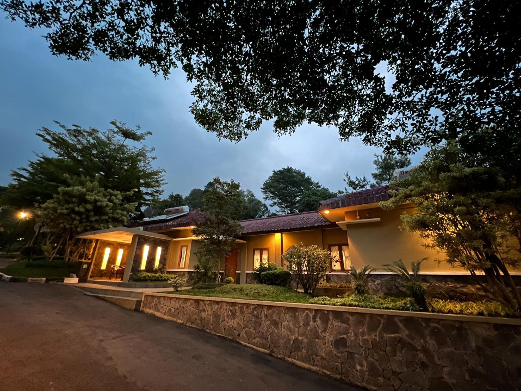 Gracia Spa Resort Hotel Ciater Exteriér fotografie